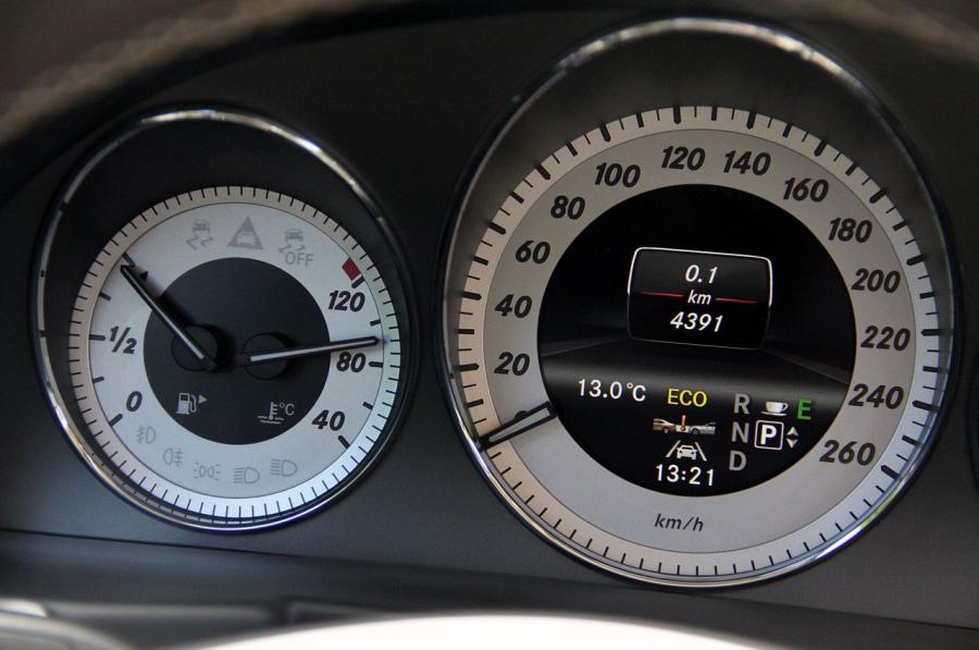  Mercedes-Benz GLK-Class 2013 года  (фото 15 из 83)